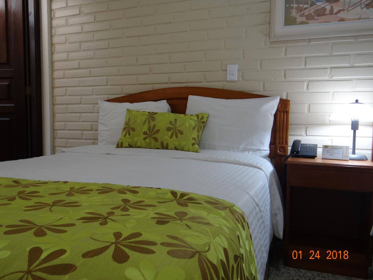 Hotel Mac Arthur Tegucigalpa Zimmer foto