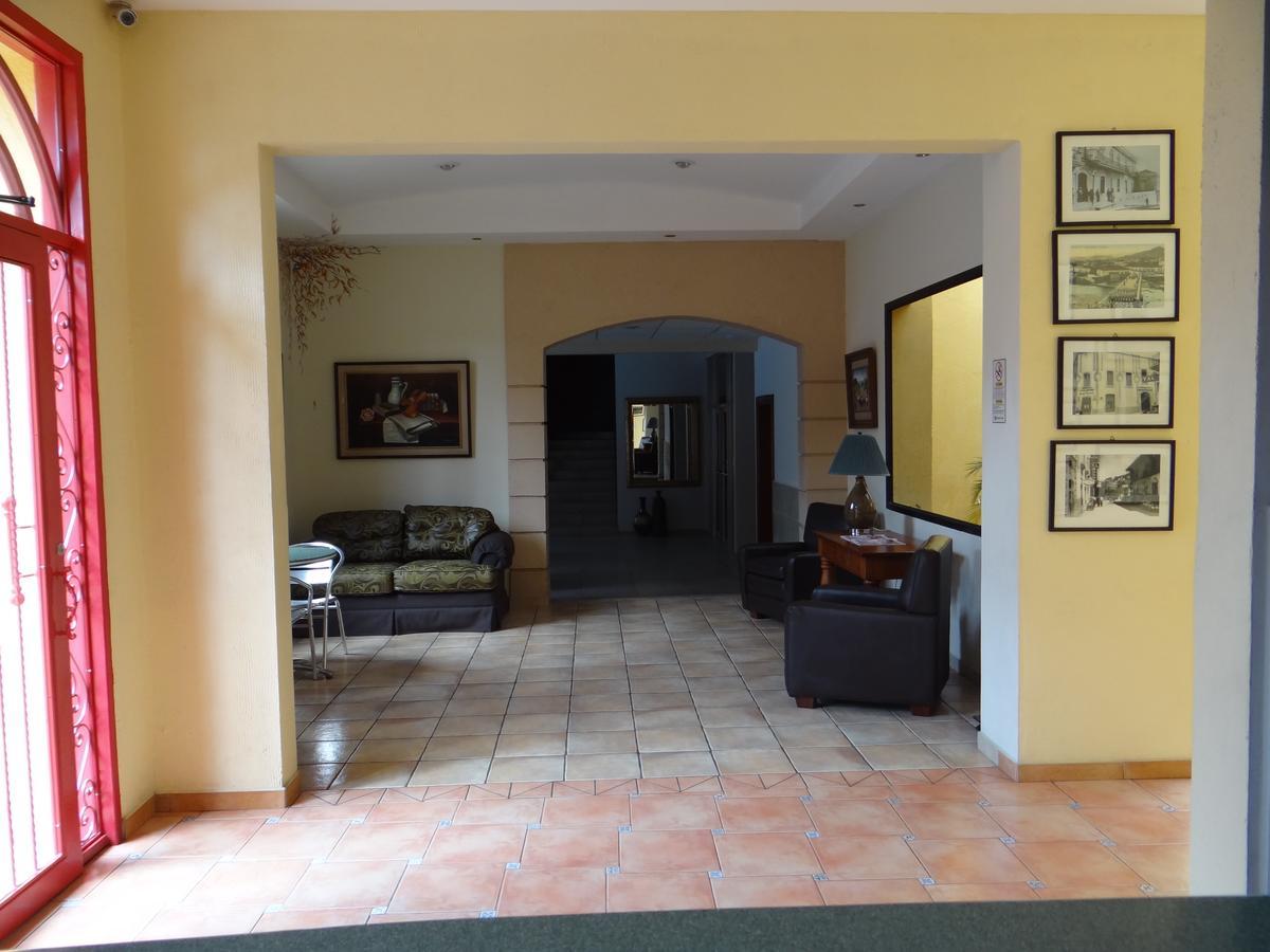 Hotel Mac Arthur Tegucigalpa Zimmer foto